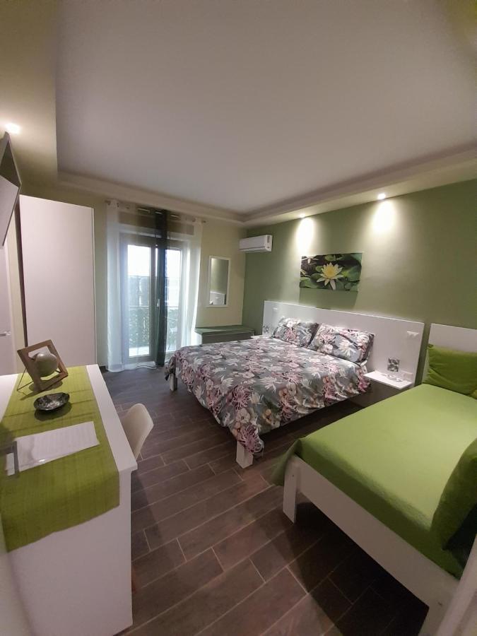 L'Oasi Di Venere Bed And Breakfast Caserta Eksteriør billede