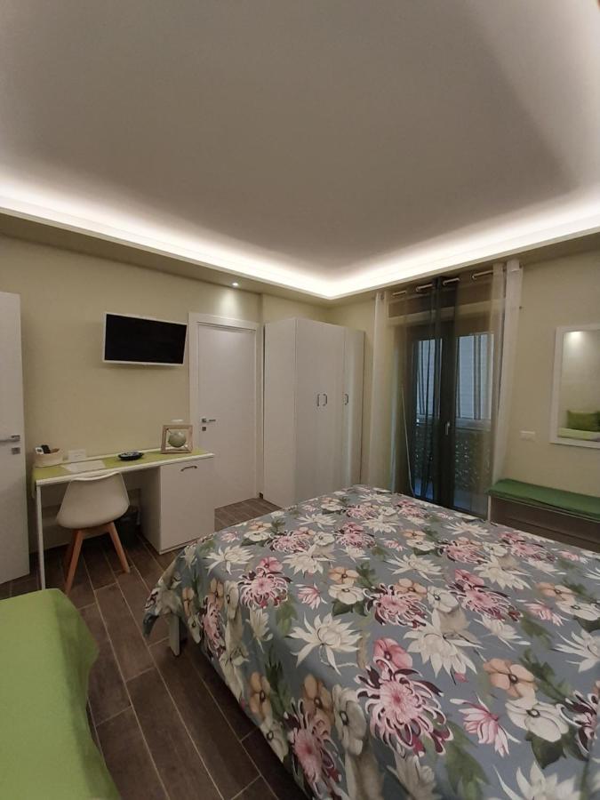 L'Oasi Di Venere Bed And Breakfast Caserta Eksteriør billede