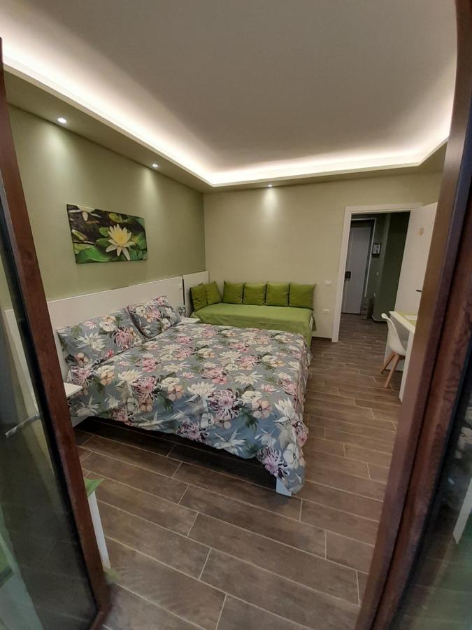 L'Oasi Di Venere Bed And Breakfast Caserta Eksteriør billede